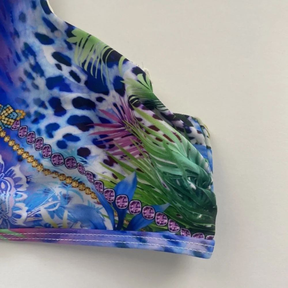 TiniBikini Swim‎ Top colorful blue and purple print size Large unpadded bikini